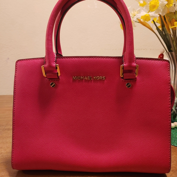 Michael Kors Fuchsia Satchel